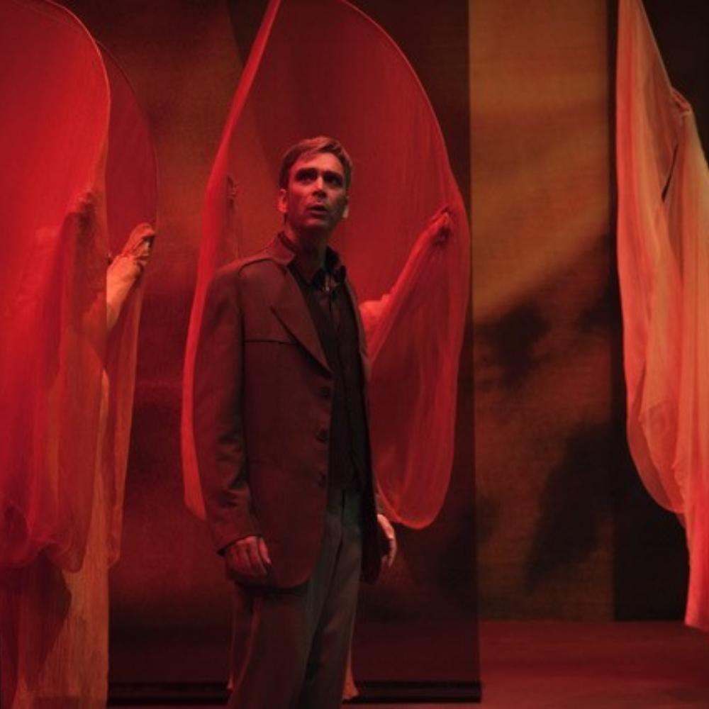 Light and darkness in the Mystery Dramas