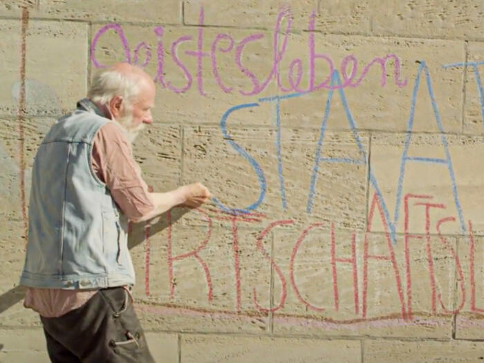 Film sur la triarticulation sociale