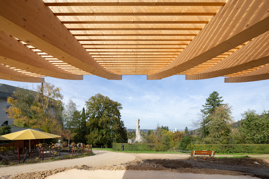 Präp-Pav_unter_Dach_mit_Heizhaus