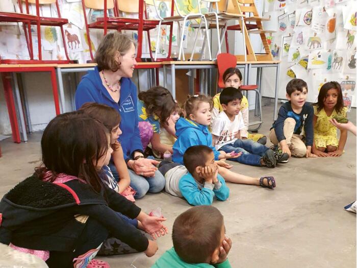 Coloquio sobre ayuda de emergencia, pedagogía de emergencias y traumas