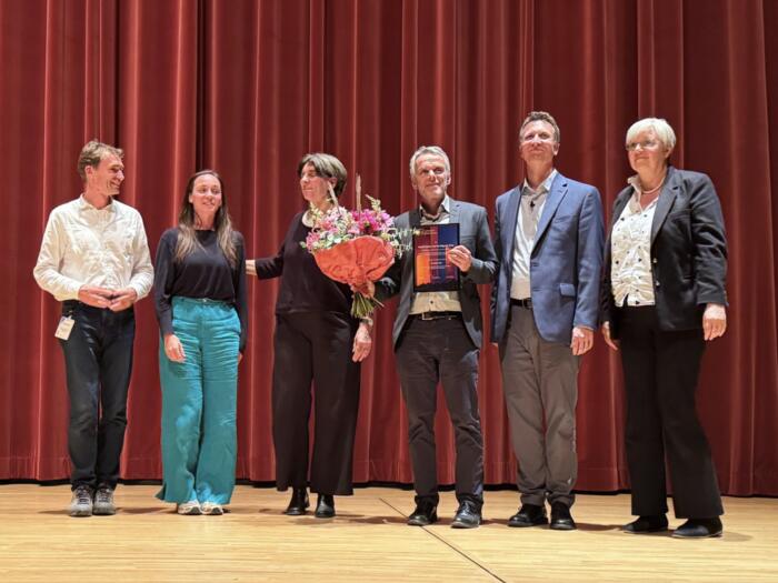 Dr. Jürgen Fritz erhält den Rudolf Steiner und Ita Wegman Preis